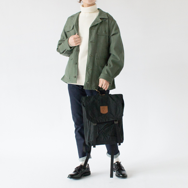 身長：162cm(OFFICER)