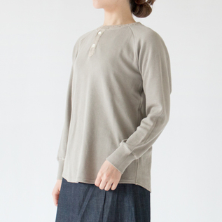 薄墨色、身長162cm 薄墨色、身長162cm