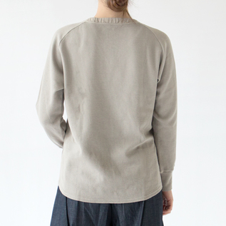 薄墨色、身長162cm 薄墨色、身長162cm