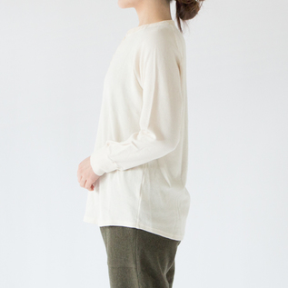 生成色、身長162cm 生成色、身長162cm