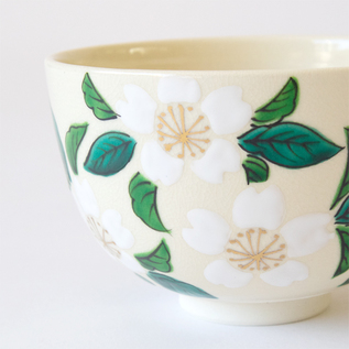 抹茶碗 彩白桜／西川貞三郎商店（にしかわていざぶろうしょうてん