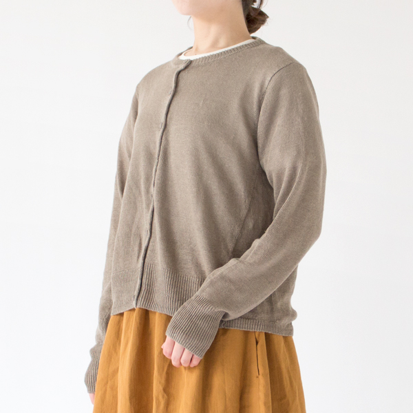 身長：162cm(GREIGE)