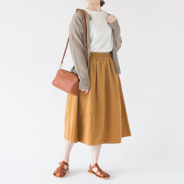 身長：162cm(GREIGE)