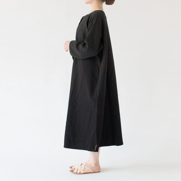 身長：162cm(黒)