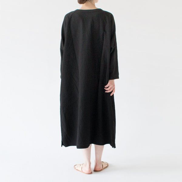 身長：162cm(黒)