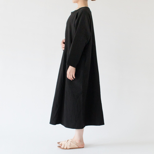 身長:162cm(黒) 身長:162cm(黒)