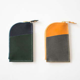 BESPOKE ZIPPED KEY CASE WITH POCKET
