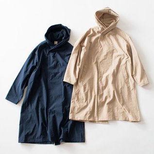 HOODED COAT