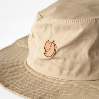G1000フィールドハット／FJALLRAVEN(フェールラーベン)｜愛着を持って