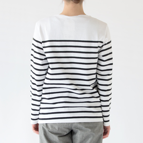 身長：162cm(NOIR)