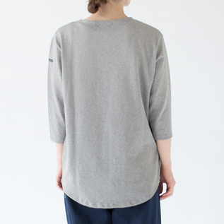 身長：162cm(GRIS CHINE)