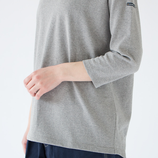 身長：162cm(GRIS CHINE)