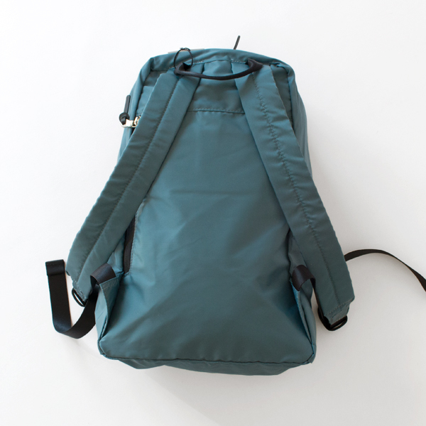 バックパック EASY DAYPACK／STANDARD SUPPLY（スタンダードサプライ