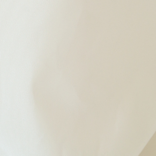 使い初めはパリパリとした感触も次第に柔かく変化していきます((WHITE) 使い初めはパリパリとした感触も次第に柔かく変化していきます((WHITE)