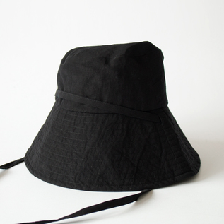 BLACK BLACK