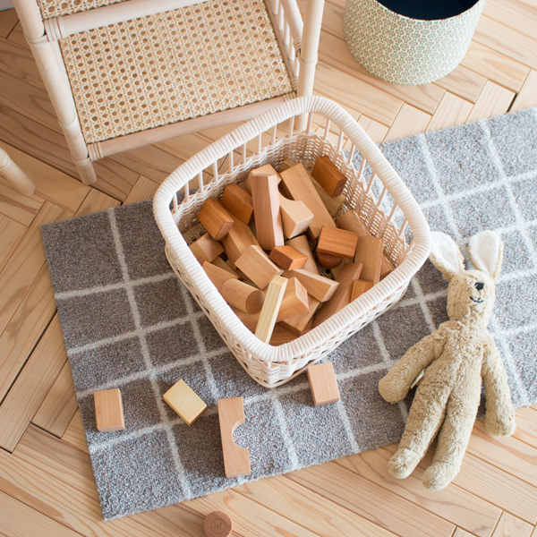 おもちゃ箱としても使いやすいバスケット(スリム)