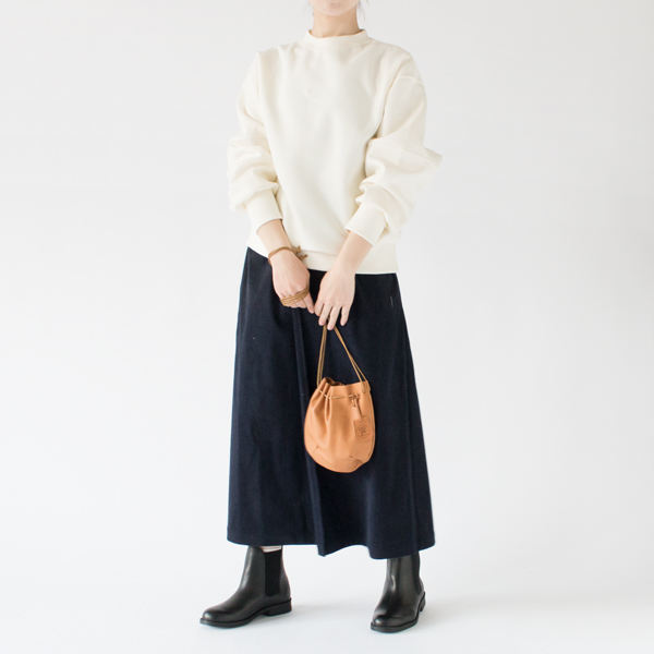 身長：162cm(CAMEL)