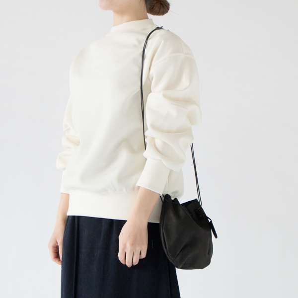 身長：162cm(BLACK)