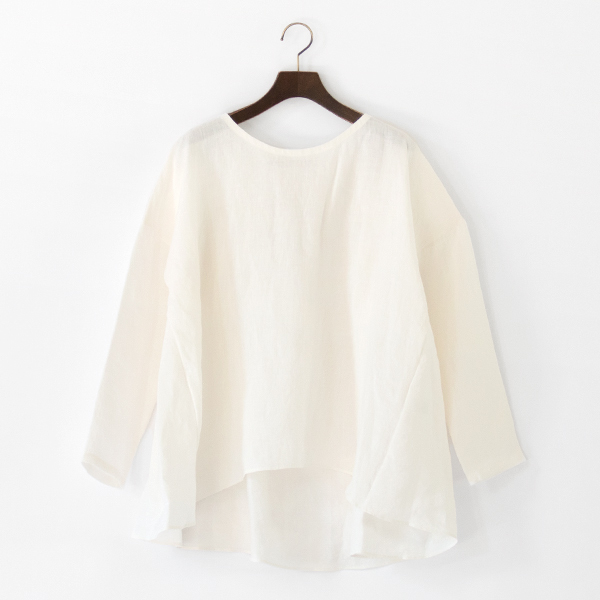 クルーネック バックギャザーシャツ(WHITE)