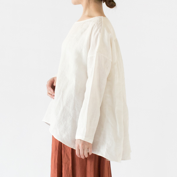 クルーネック バックギャザーシャツ(身長162cm、WHITE)