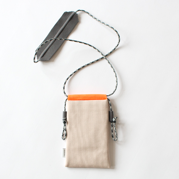 ショルダーバッグ SMARTPHONE SHOULDER BAG(IVORY)
