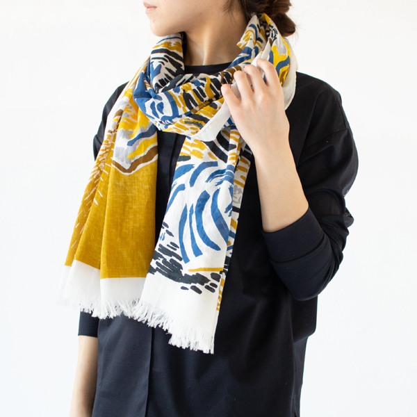 身長:162cm(YELLOW) 身長:162cm(YELLOW)