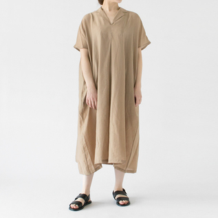 BEIGE・身長162cm BEIGE・身長162cm
