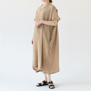 BEIGE・身長162cm BEIGE・身長162cm