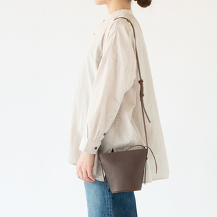 MOCHA・身長162cm MOCHA・身長162cm