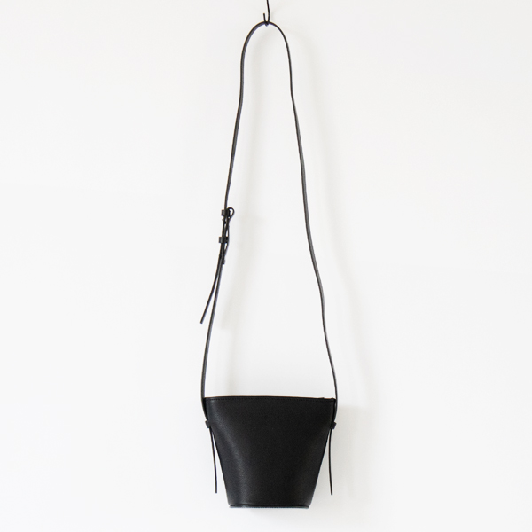 バケットショルダーバッグ(BLACK)