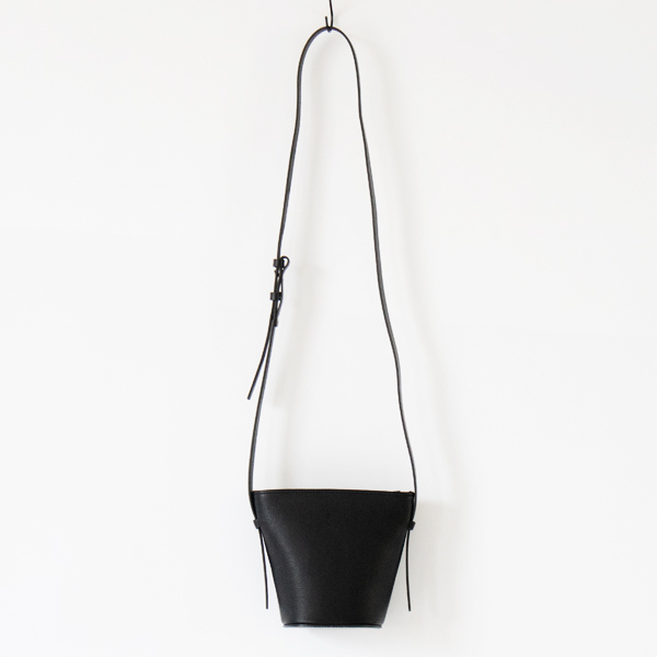 バケットショルダーバッグ(BLACK)