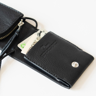 ネックウォレット／Dono（ドーノ）｜愛着を持ってずっと使いたいモノを