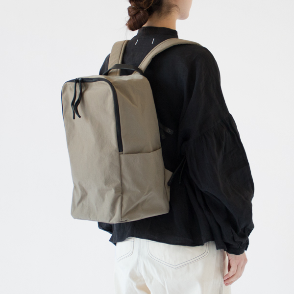 身長：162cm(LIGHT GREIGE)