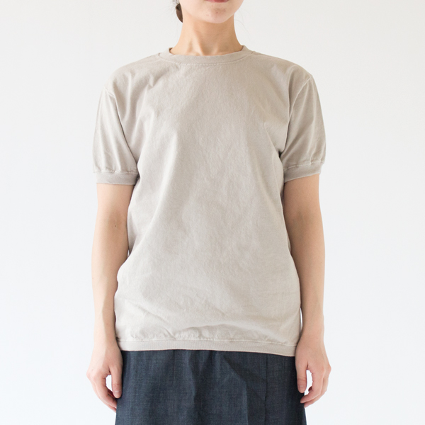 M・身長162cm
