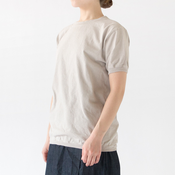 M・身長162cm