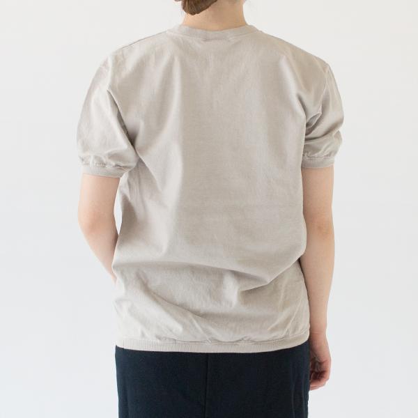M・身長162cm