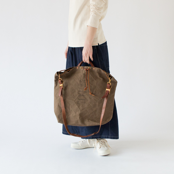 身長：162cm(OLIVE DRAB)