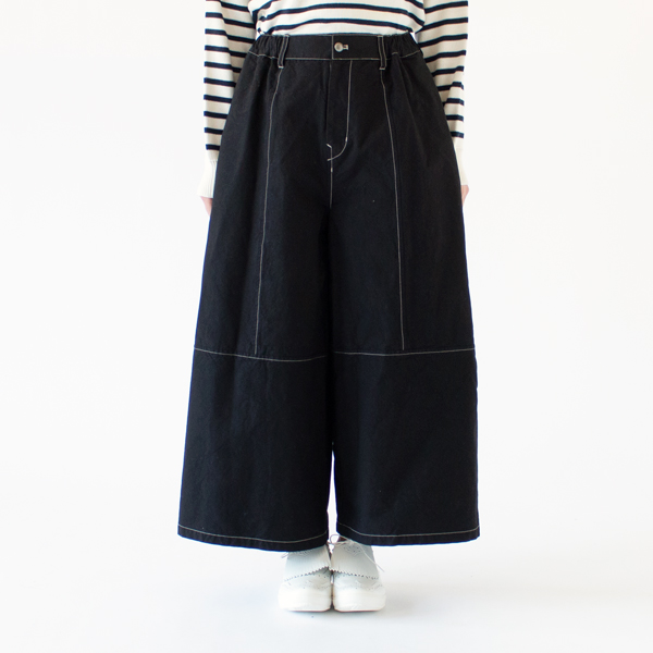 身長：162cm(ブラック)