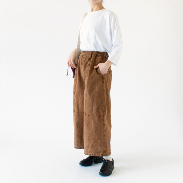 身長：162cm(硫化ベージュ)