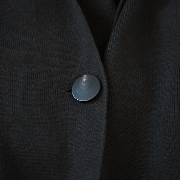 ショトンロングジレ ボタン(BLACK)
