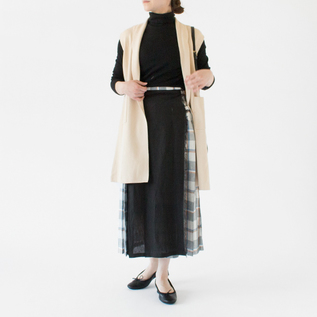 身長:162cm(OFFWHITE) 身長:162cm(OFFWHITE)
