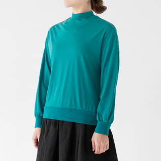 GREYISH BLUE・身長162cm GREYISH BLUE・身長162cm