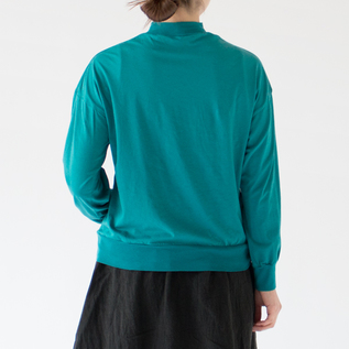 GREYISH BLUE・身長162cm GREYISH BLUE・身長162cm