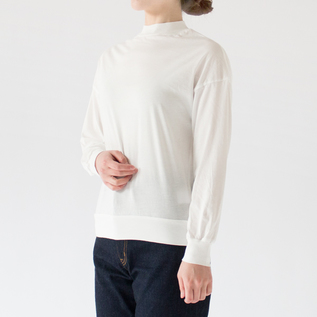 OFF WHITE・身長162cm OFF WHITE・身長162cm