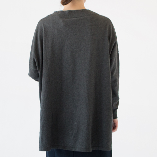 身長：162cm(GRAY)