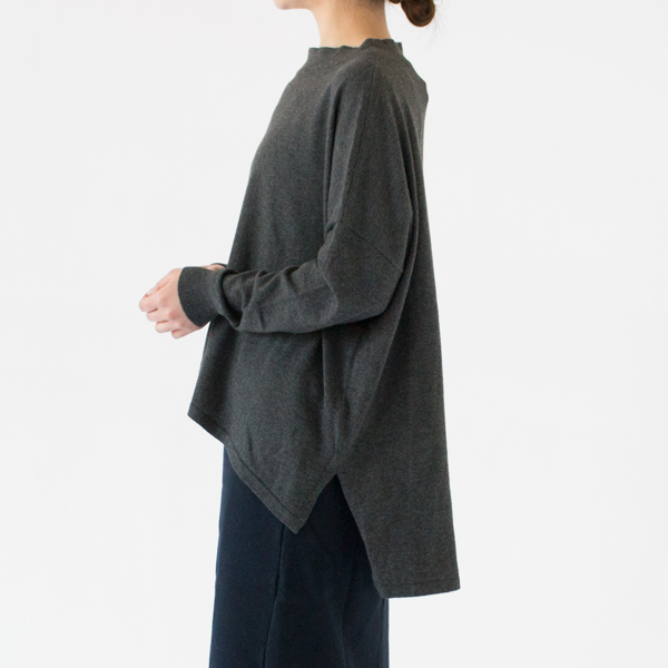 身長：162cm(GRAY)