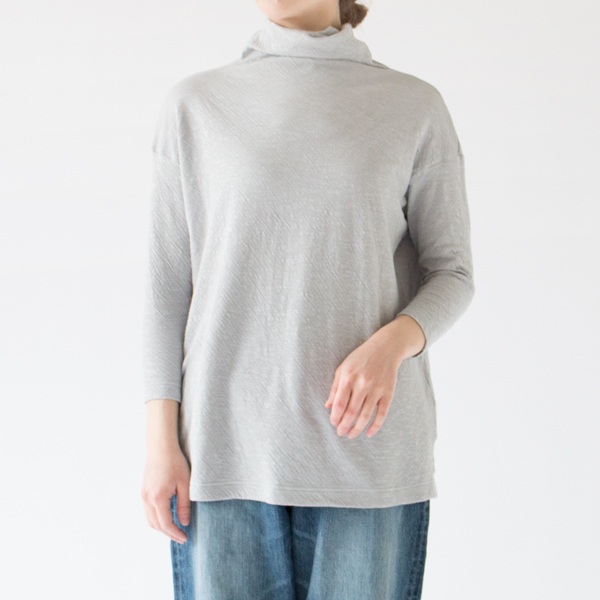 銀鼠・身長162cm