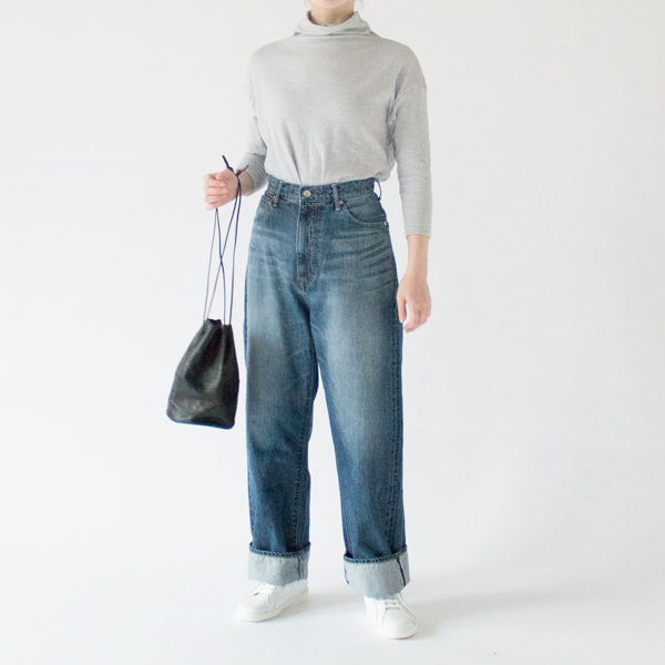銀鼠・身長162cm