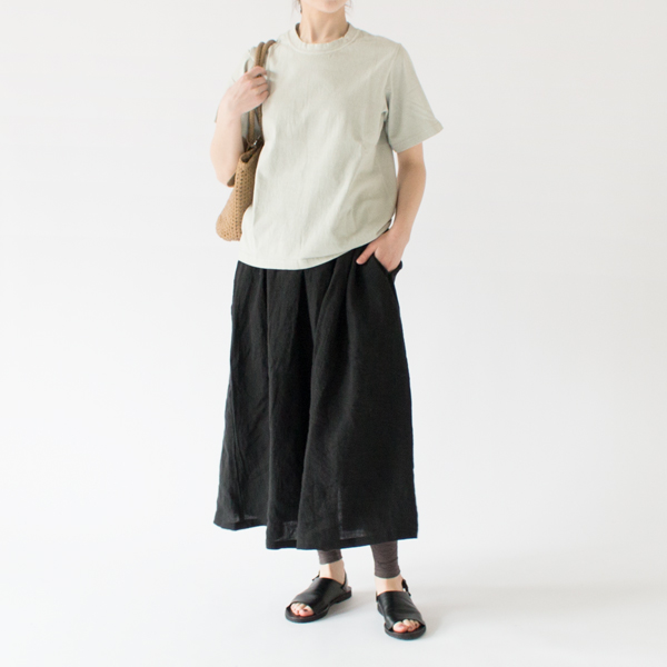 春夏のレイヤードスタイルに(墨色・身長162cm)