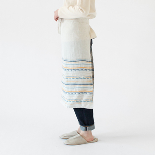 フィンランドの伝統的な刺繍から着想を得たデザイン(身長162cm・CLOUDBERRY BLUE) フィンランドの伝統的な刺繍から着想を得たデザイン(身長162cm・CLOUDBERRY BLUE)